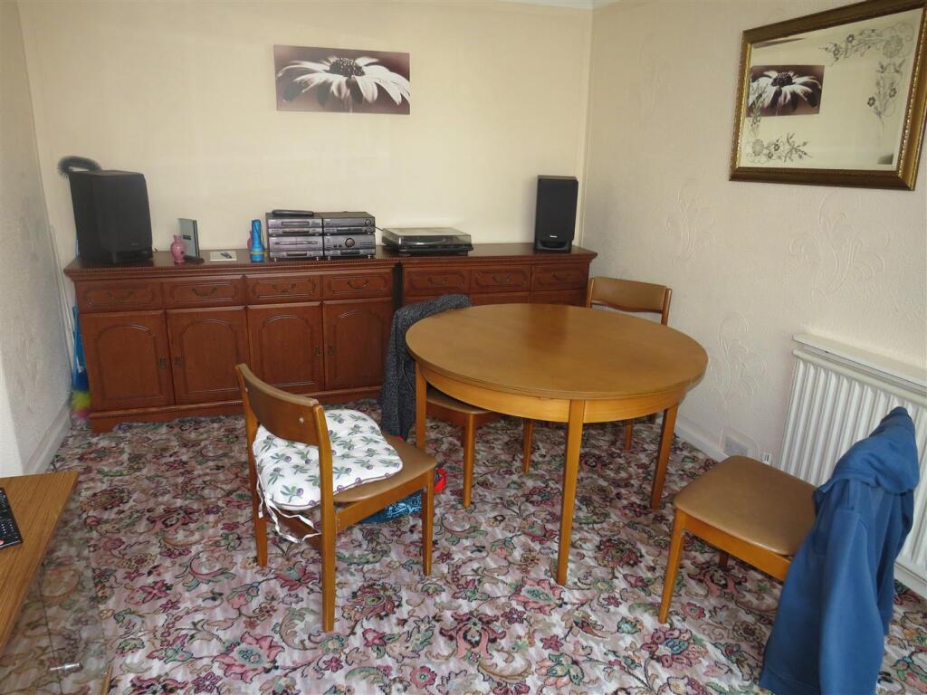 House in Solihull, Castle Bromwich - View 3