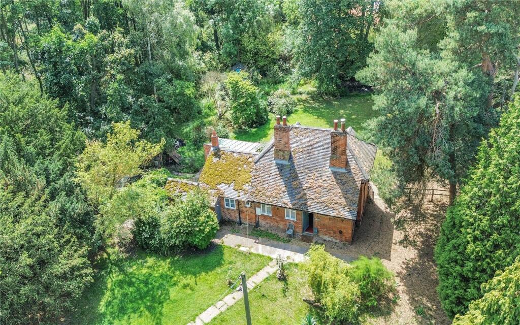 Garendon Park, Loughborough, Leicestershire, LE11 photo 2