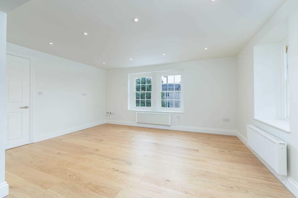 Main image of property: Piccadilly Place