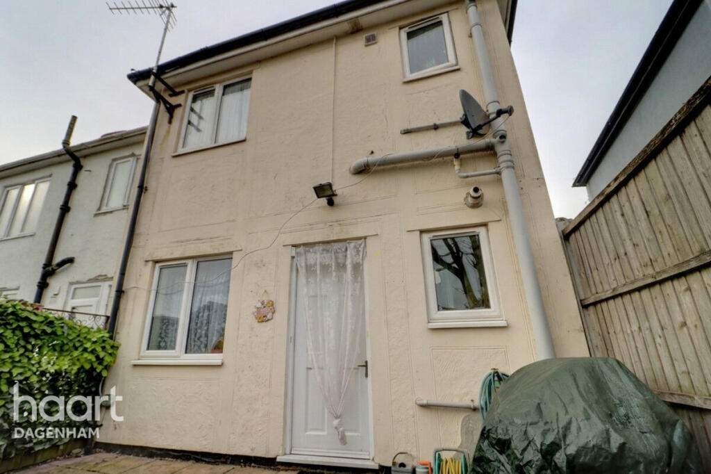 Main image of property: Reede Road, Dagenham