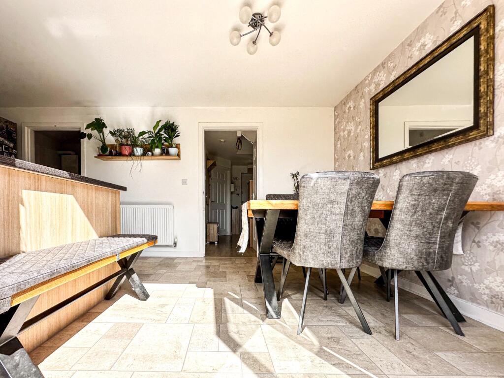 House in Taunton - View 4