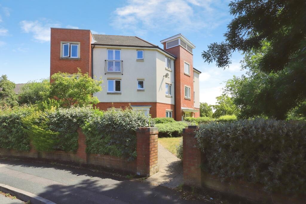 Main image of property: Rothesay Gardens, Wolverhampton, West Midlands, WV4