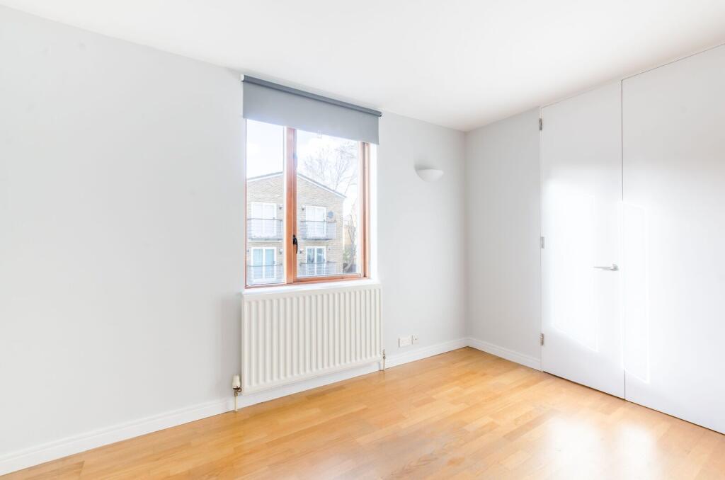 Apartment in London - View 4