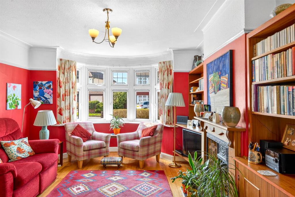House in Morden, Lower Morden - View 5