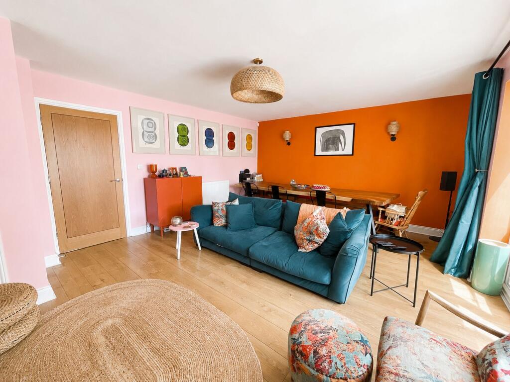 House in Southend-on-Sea - View 5