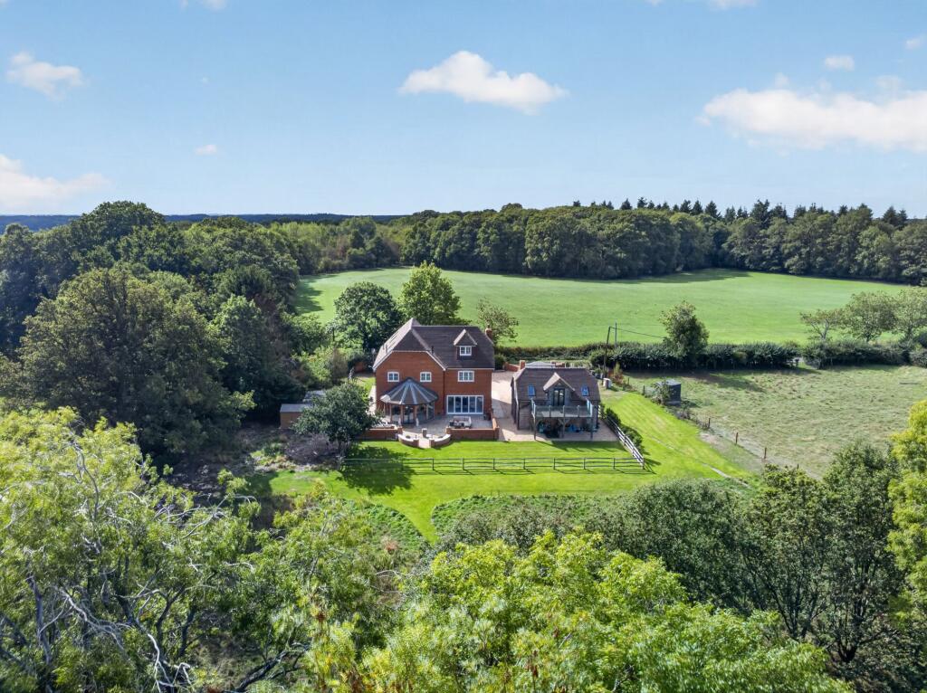 House in Reading - View 5