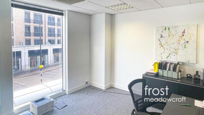 U5 2 Station Court Townmead Rd SW6 office 4.jpg