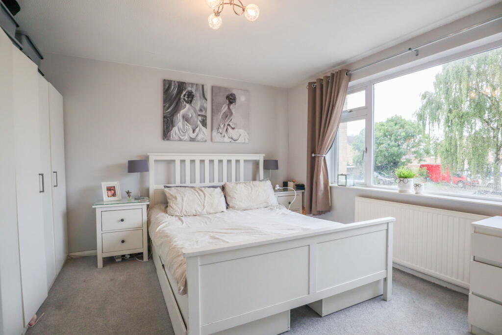 House in Swindon - View 3