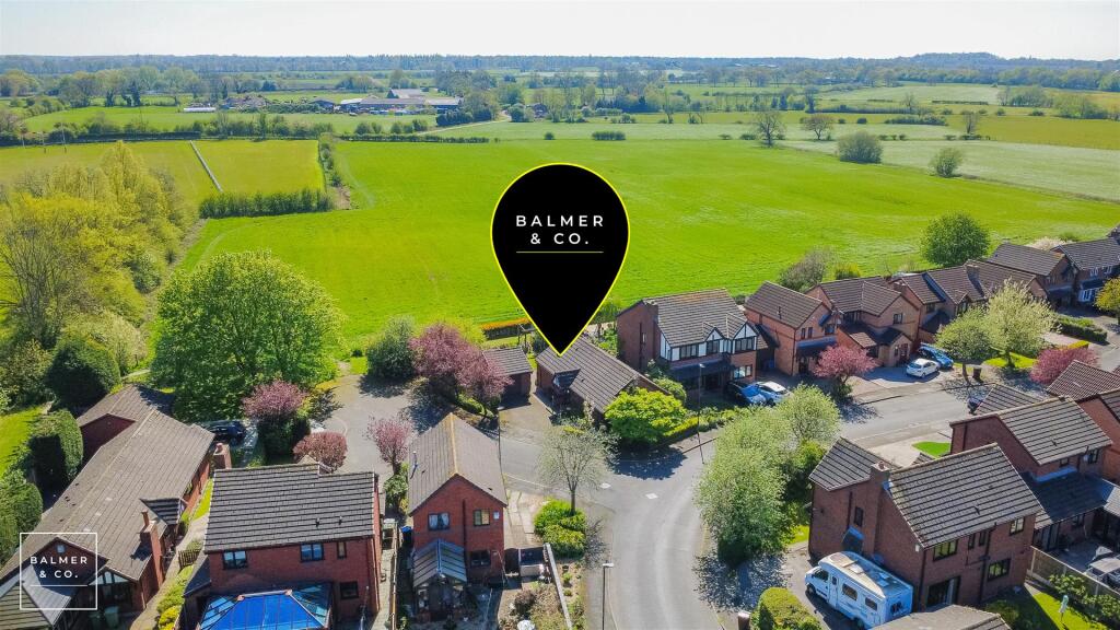Moreton Drive, Leigh, WN7 photo 4