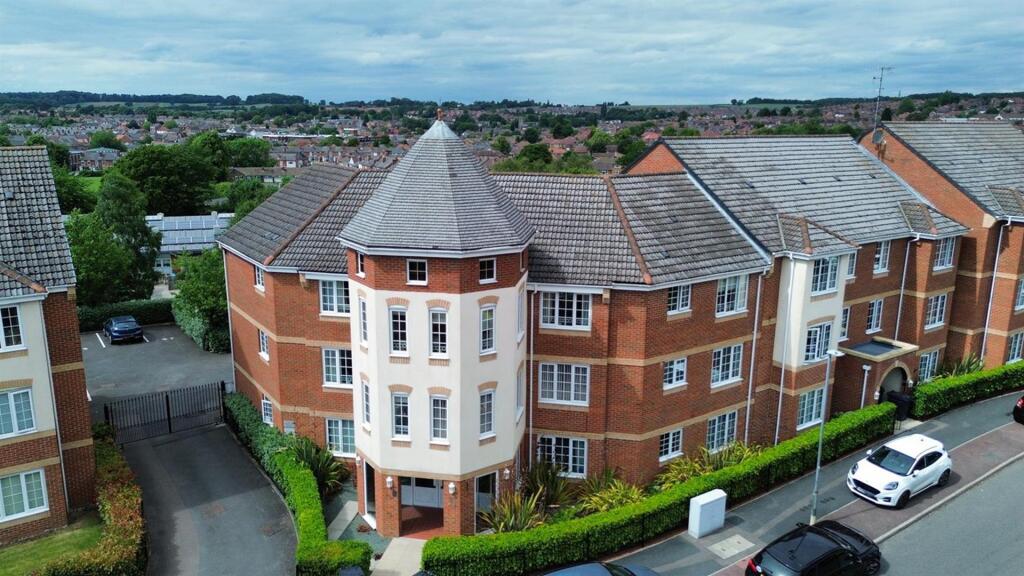 Main image of property: Kingswell Avenue, Arnold, Nottingham