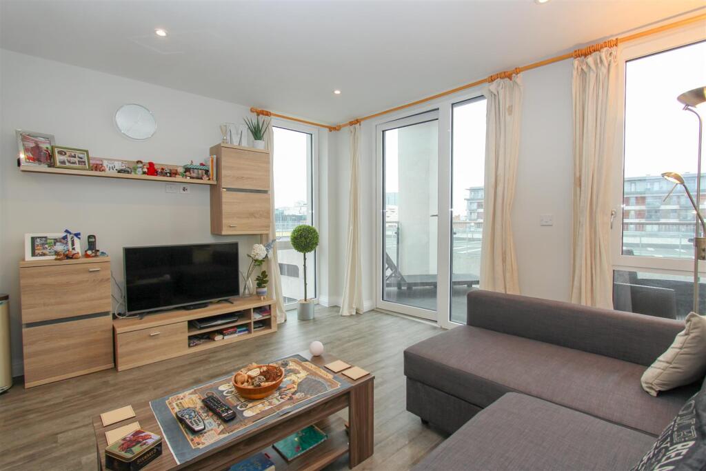 Main image of property: Harefield Road, Uxbridge, UB8