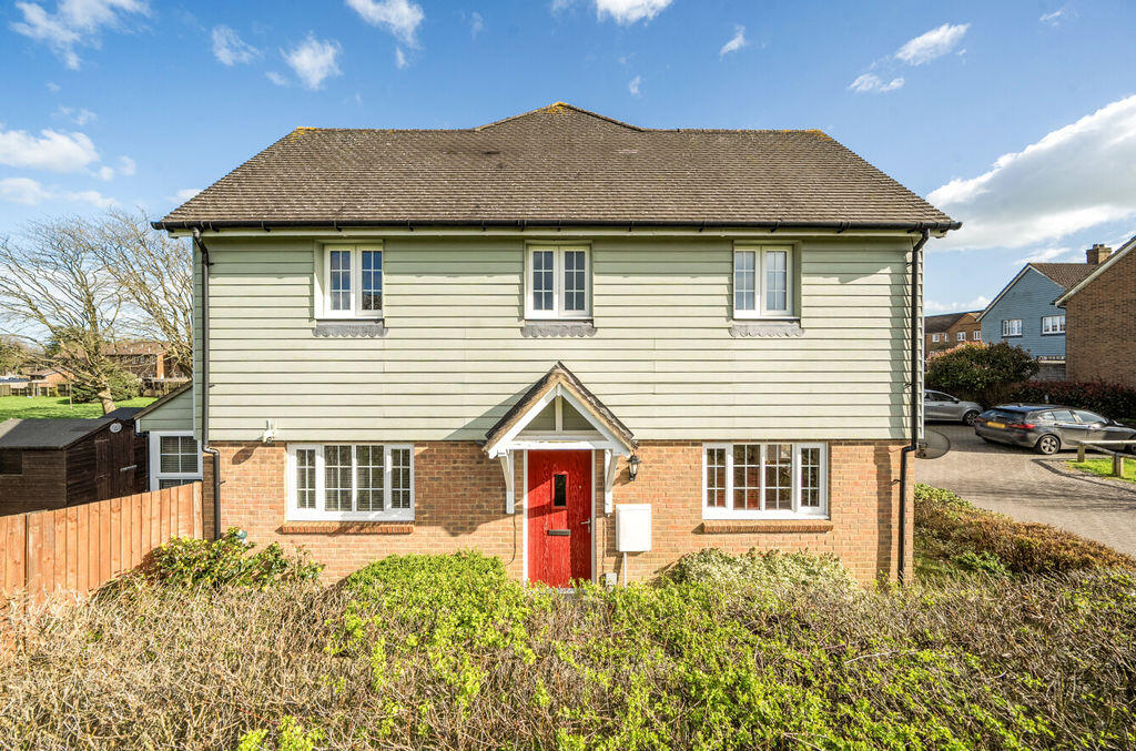 Main image of property: Hawkinge