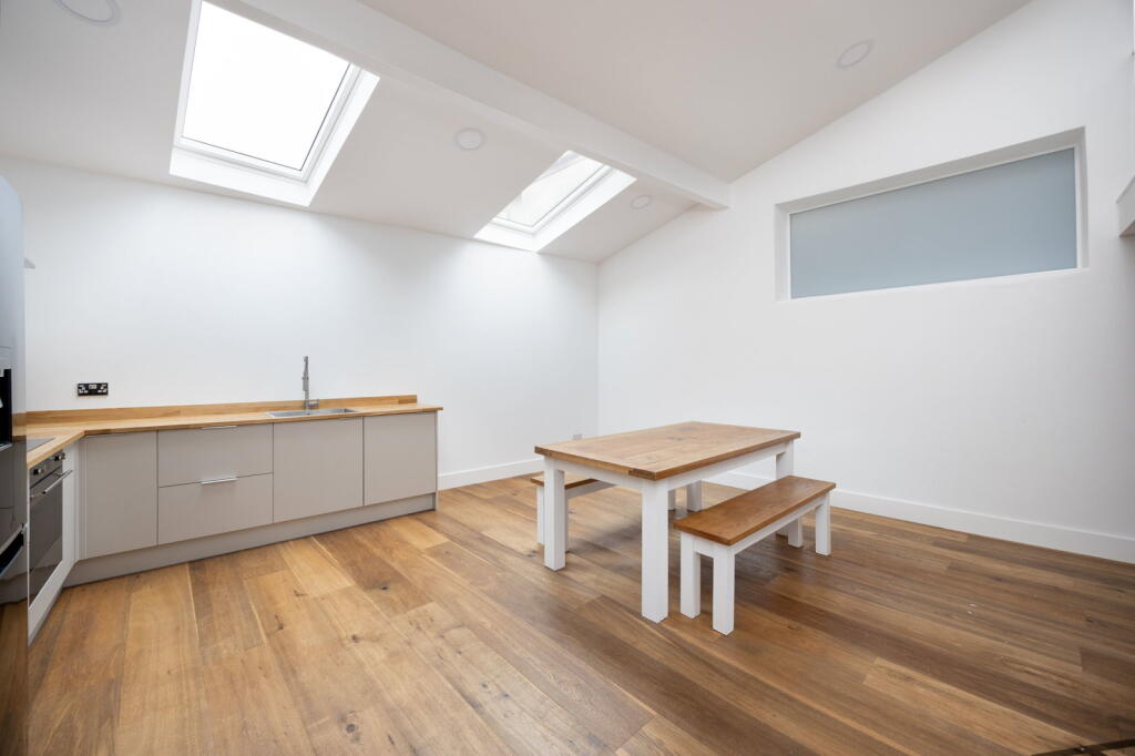 Station Road, Corsham, SN13 9EU photo 3
