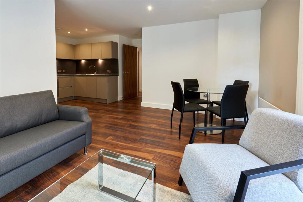 Apartment in Manchester - View 4