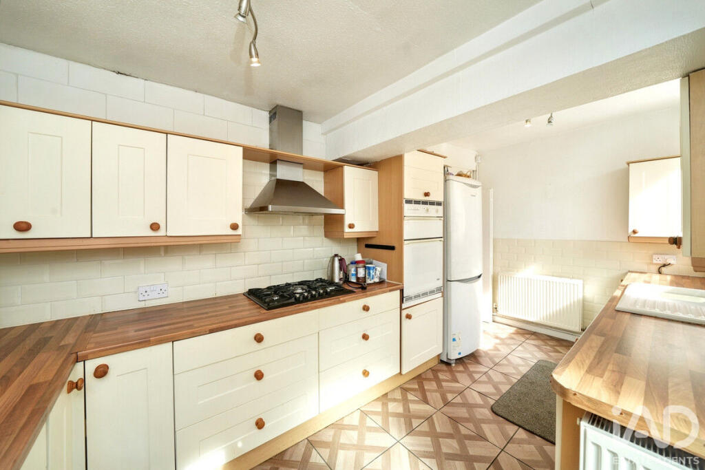 Cakemore Road, Rowley Regis, B65 photo 5