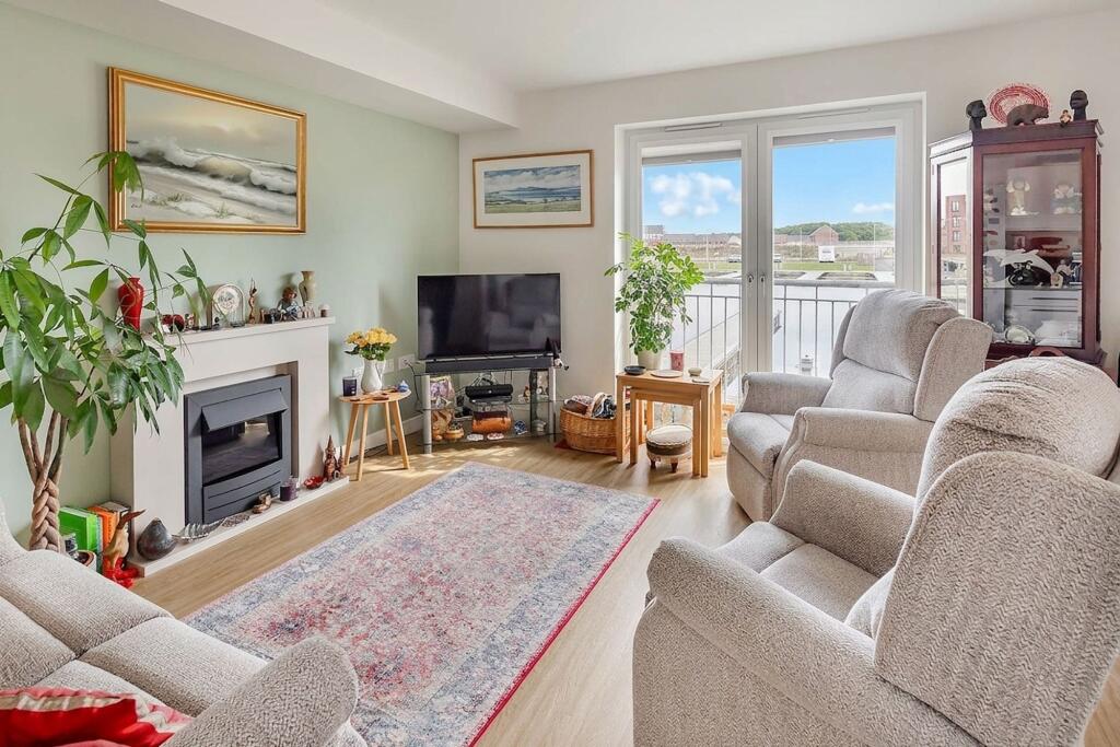 Apartment in Edinburgh - View 4