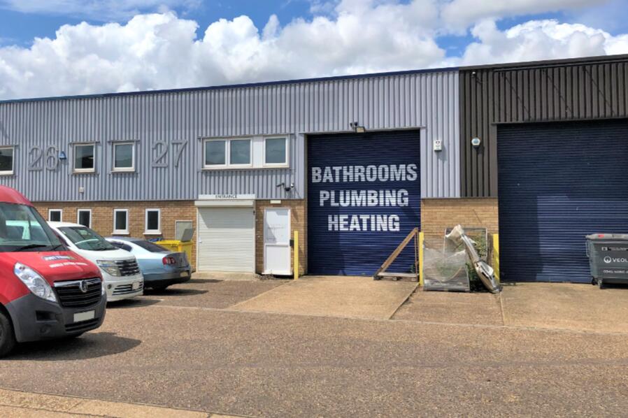 Main image of property: Unit 27, Clifton Road Industrial Estate Clifton Road, Cambridge, CB1 7EB