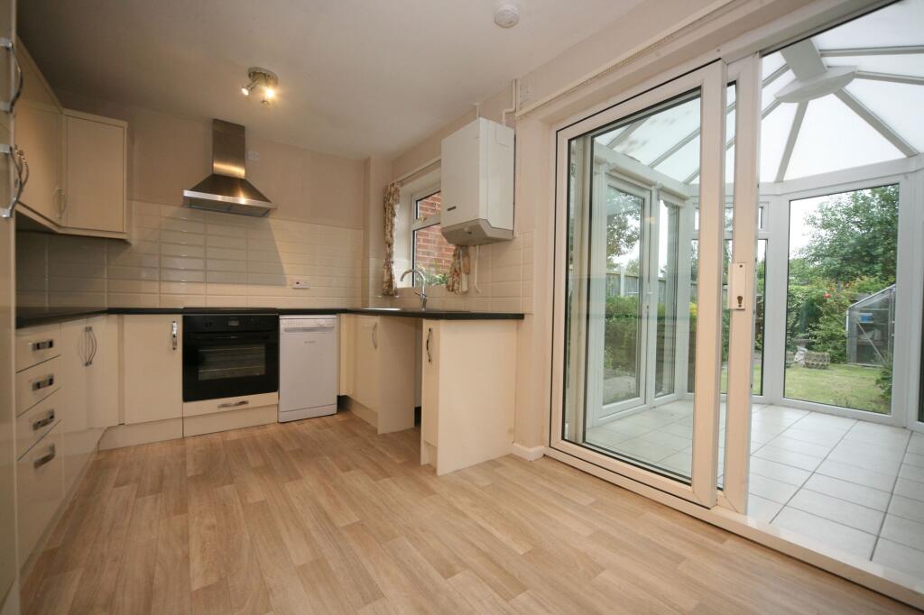 House in Stoke-on-Trent - View 4