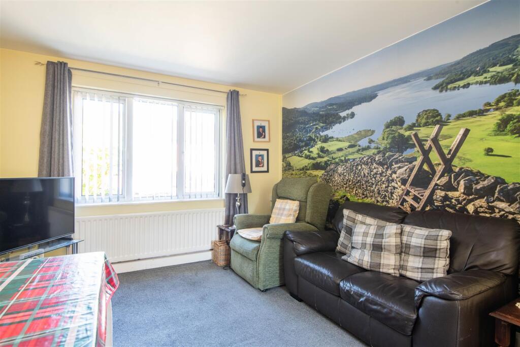House in Preston - More