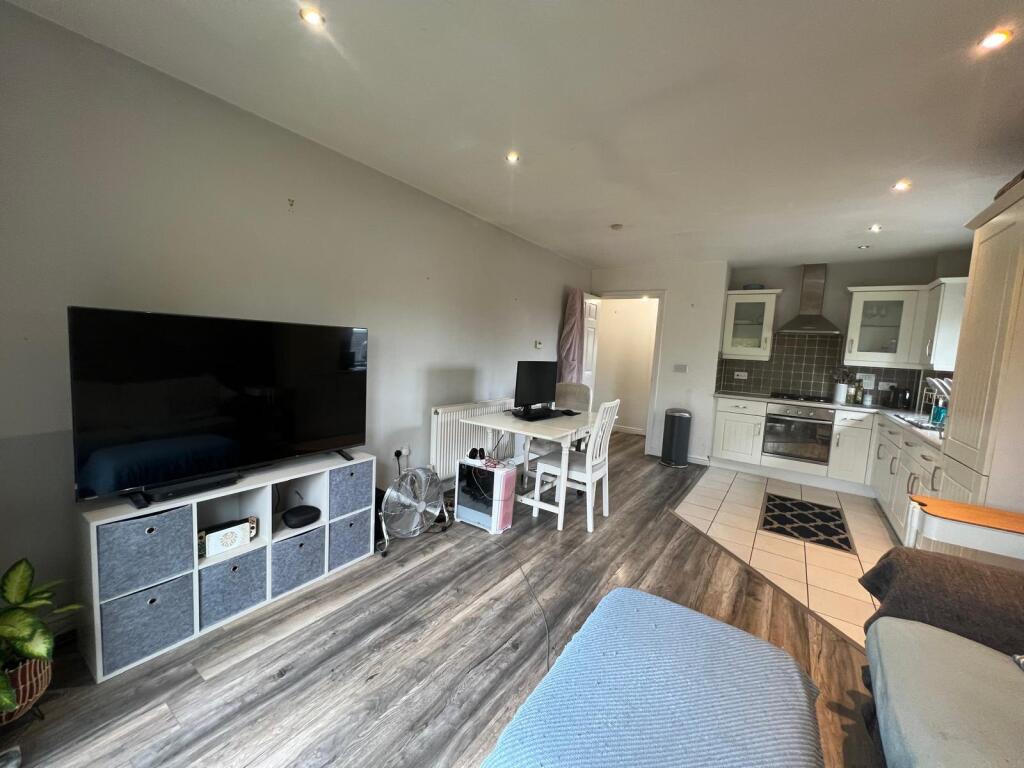 Apartment in Coventry - View 5