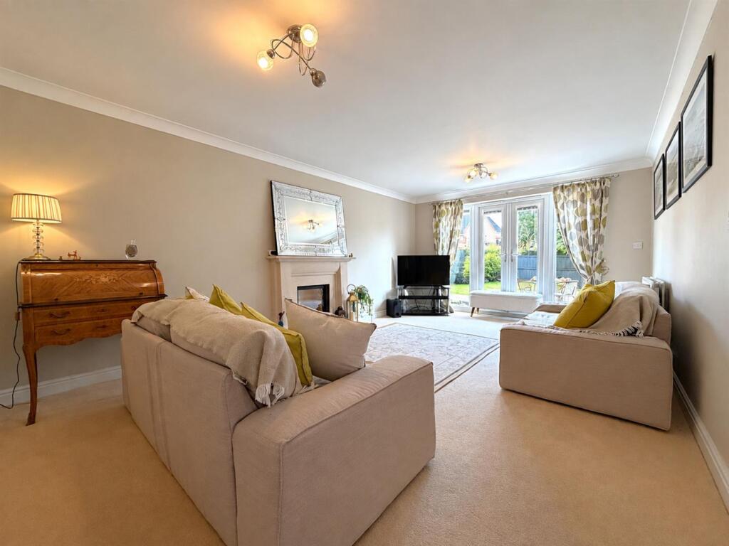 House in Nottingham - View 4