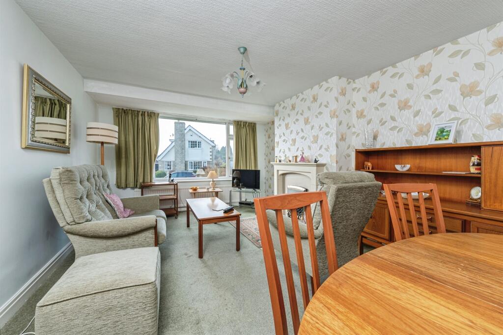 Additional image 4 of Brearcliffe Drive, Bradford