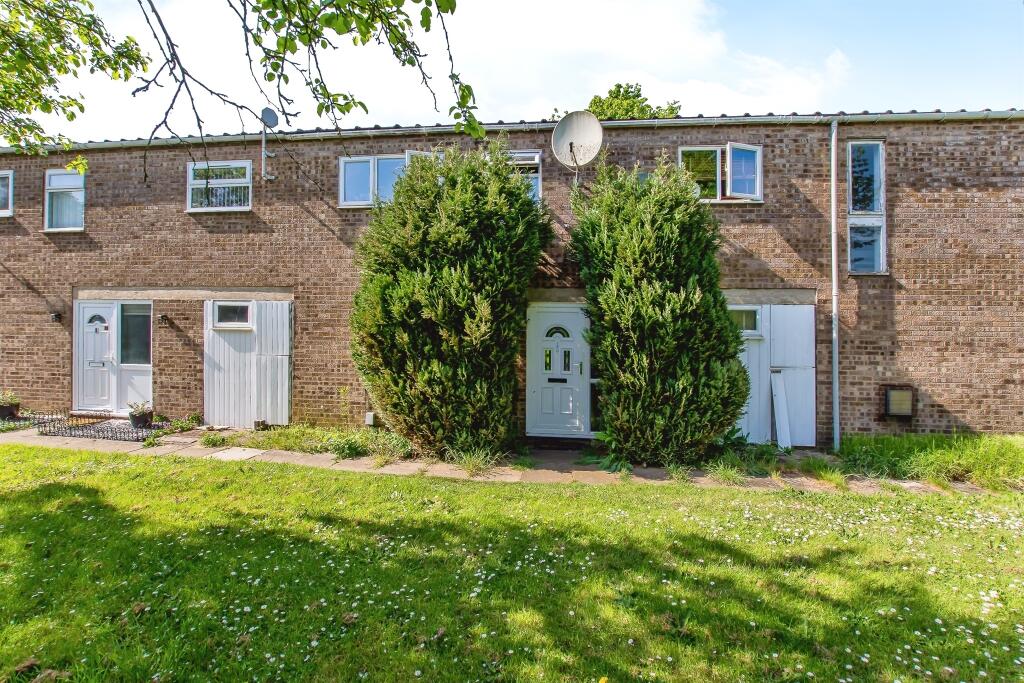 3-bed terraced on Odecroft, Peterborough, £170,000