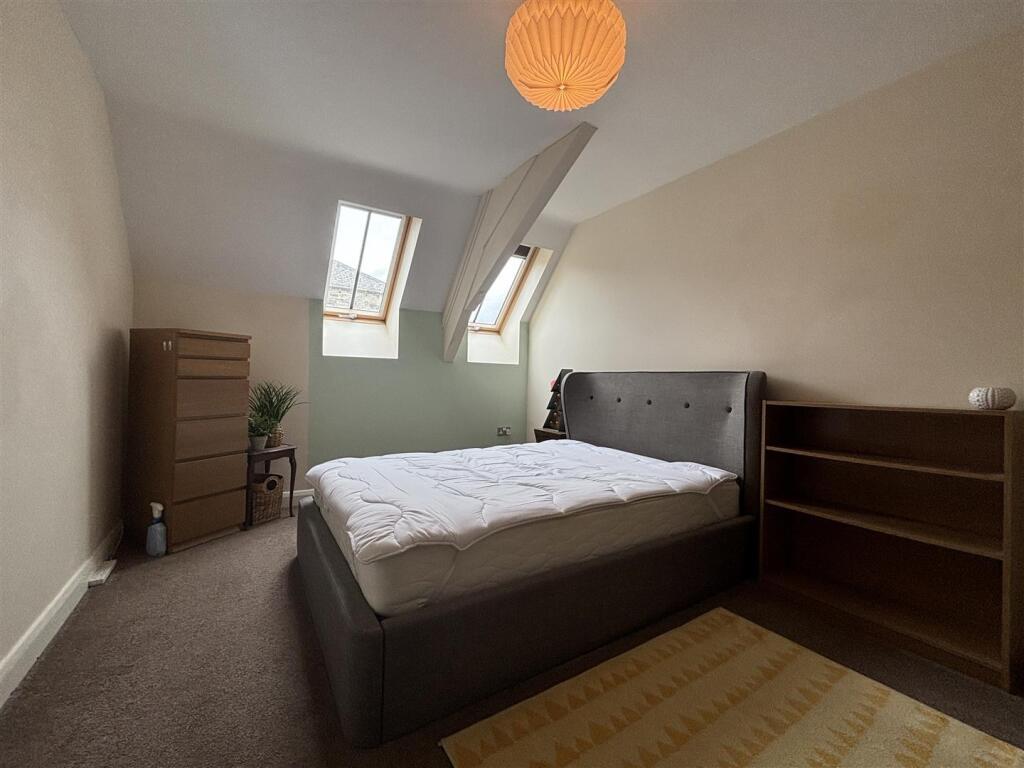 Apartment in Halifax - View 5