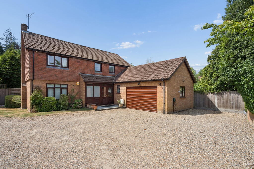 Main image of property: Woodhouse Eaves, Northwood, Middlesex, HA6 3NF