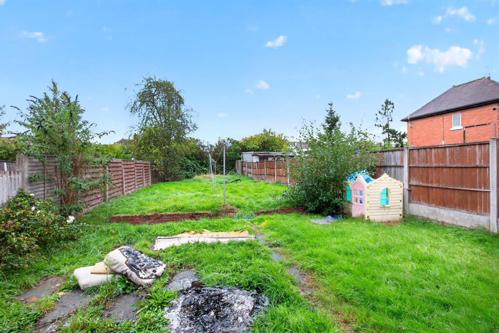 House in Derby, Sinfin - View 4