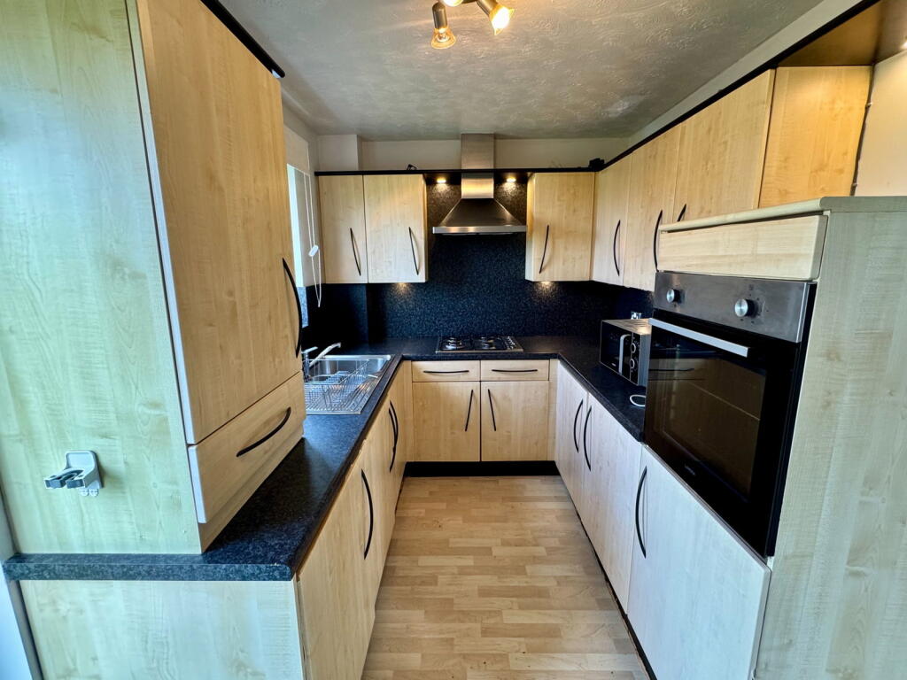 House in Leeds, Wetherby - More