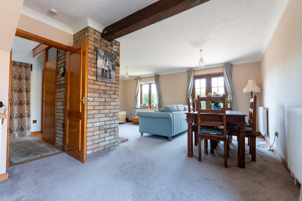 Millway, Barnby, Beccles, NR34 7PS photo 4