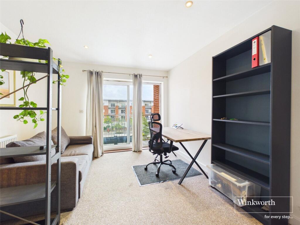 Apartment in Reading - View 2