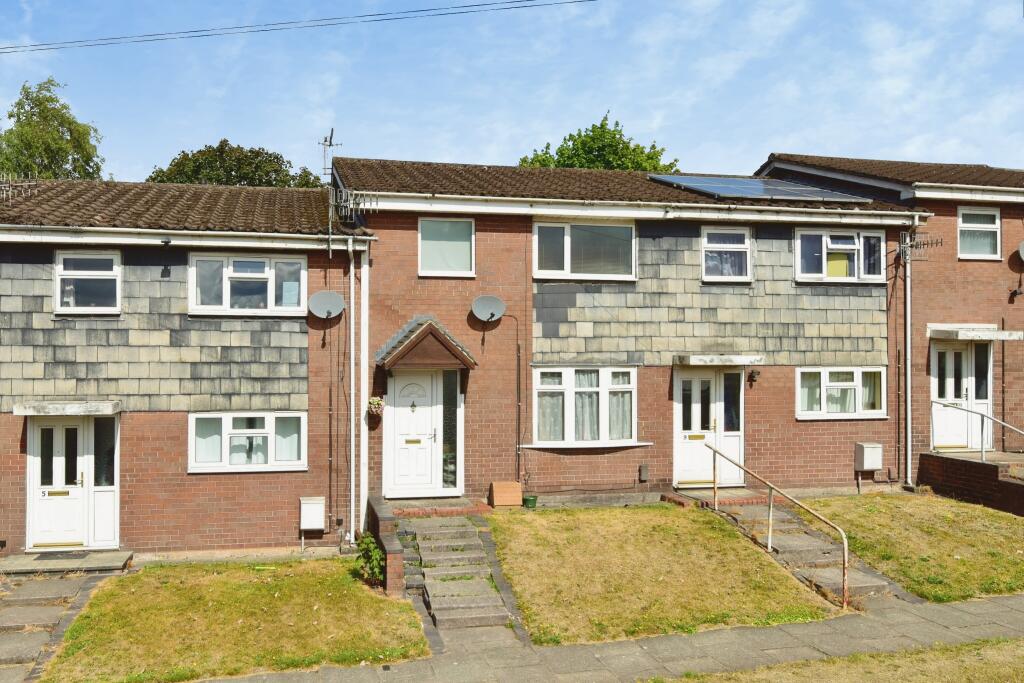 House in Stoke-on-Trent - View 2