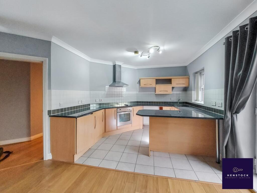 287 Walmersley Road, Bury, BL9 photo 5