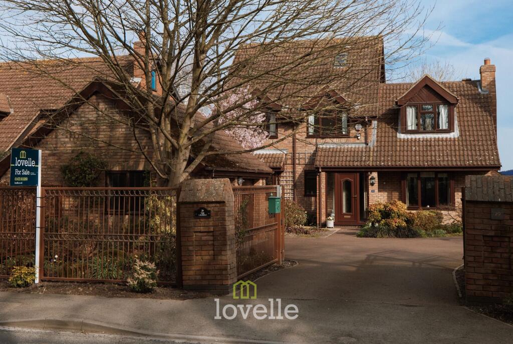 Main image of property: Tetney Road, Humberston, DN36