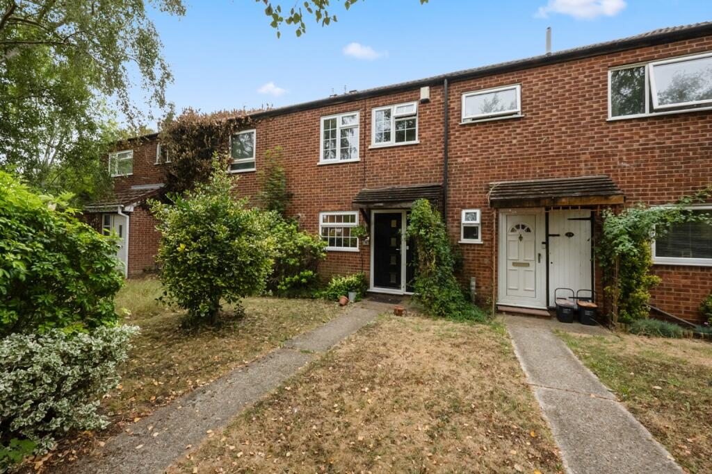 Main image of property: Abbots Field, Gravesend
