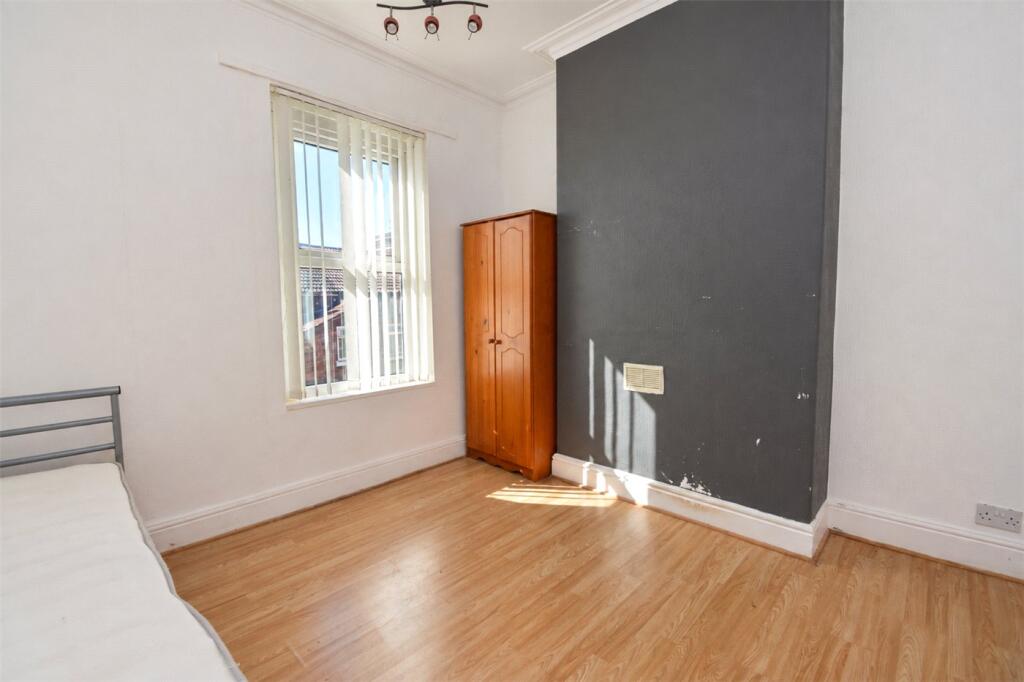 House in Wirral, Liverpool City Region - More