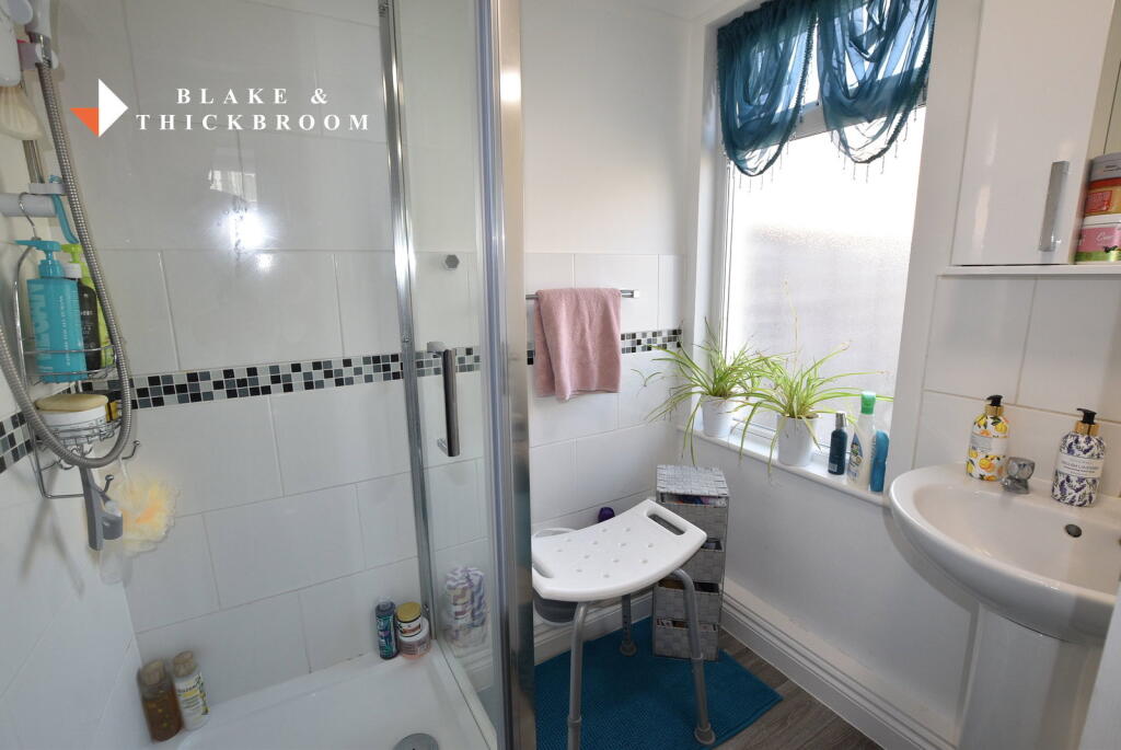 Hayes Road, Clacton-on-sea, CO15 1TX photo 5