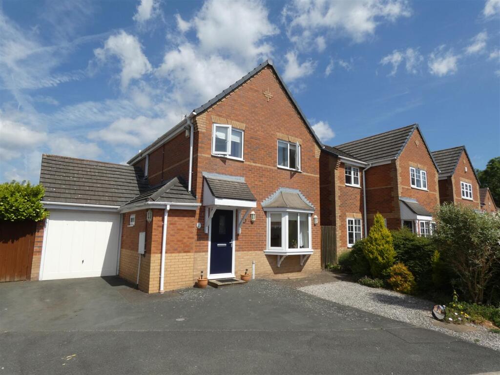 Main image of property: Marlowe Close, Ettiley Heath, Sandbach