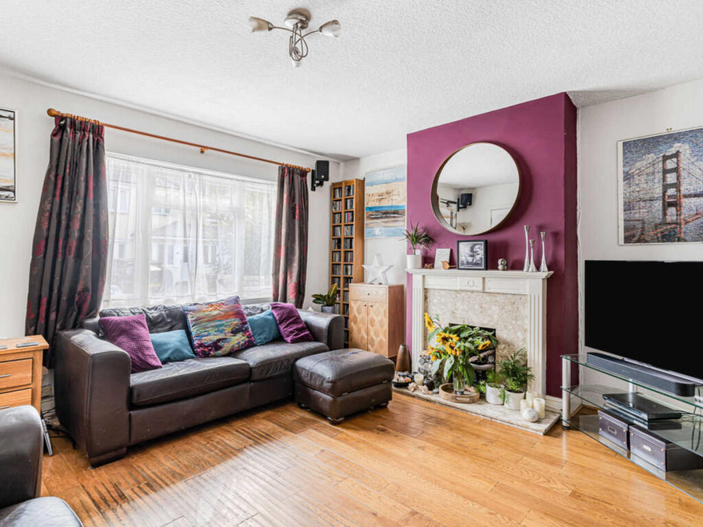 House in London - View 4