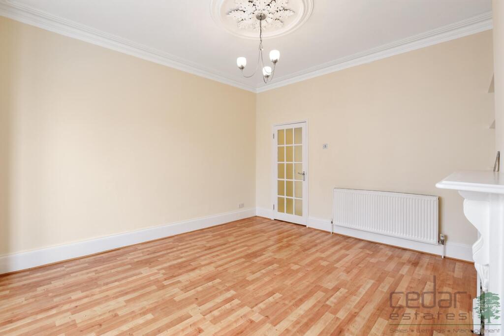 Apartment in London, Childs Hill, Golders Green - More