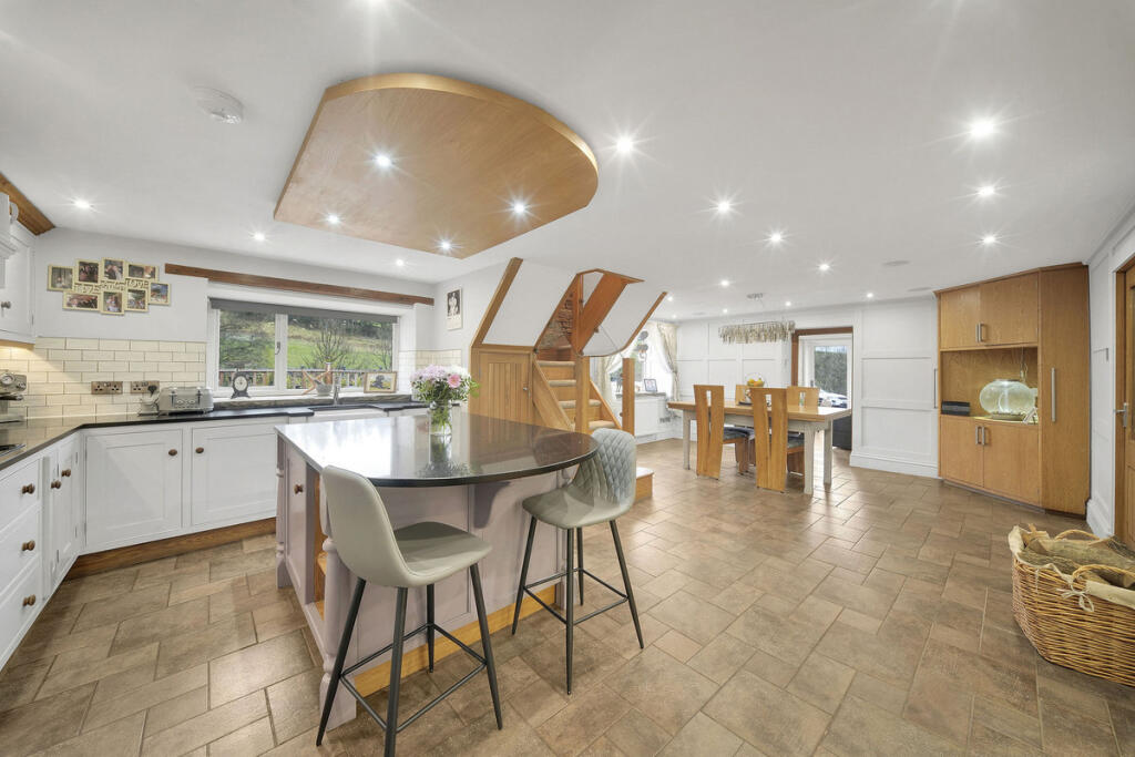 Additional image 10 of Hollin Hall, Colne, BB8