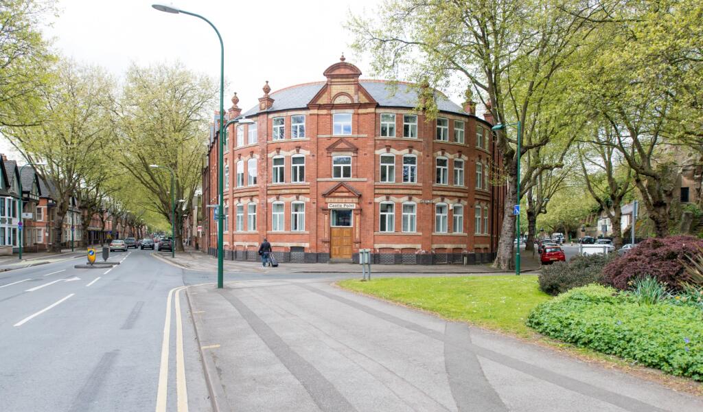Apartment in Nottingham, Hockley, The Meadows - View 2