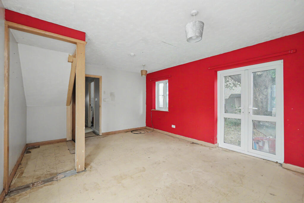House in Tonbridge - View 4