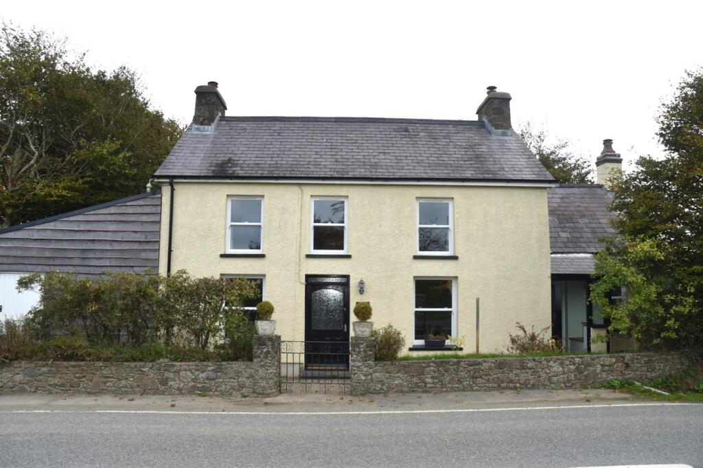 Main image of property: Bryn Synod, Synod Inn