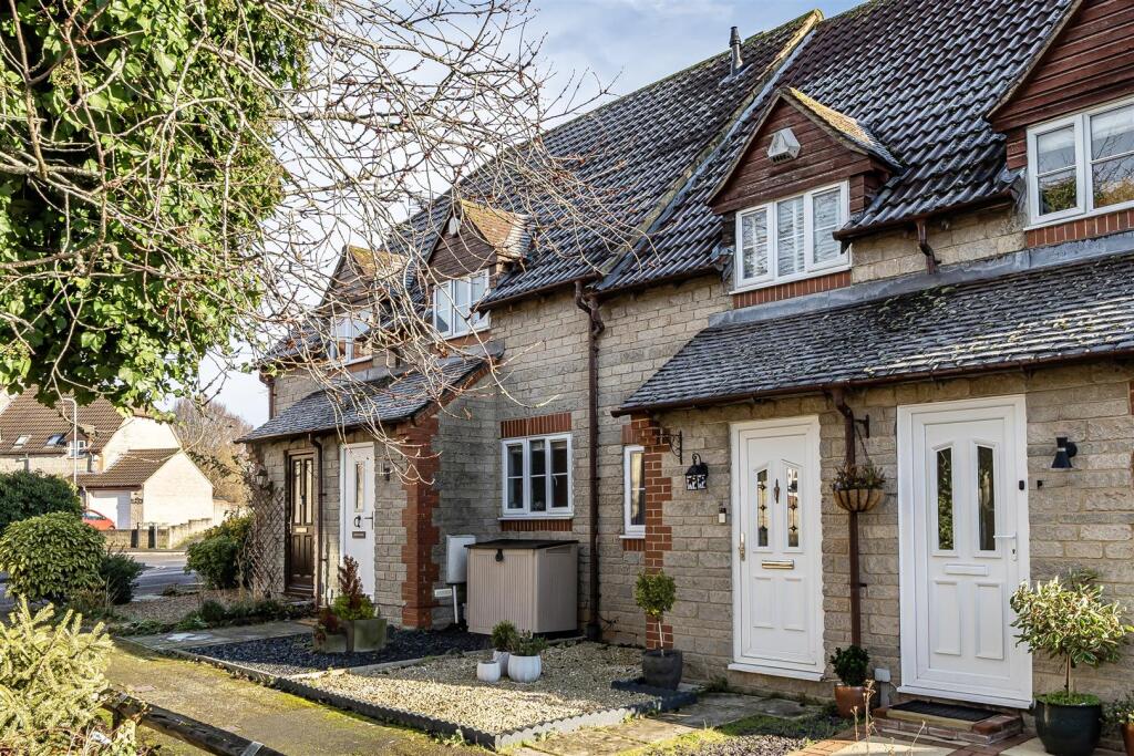 Main image of property: Wentworth, Warmley, Bristol