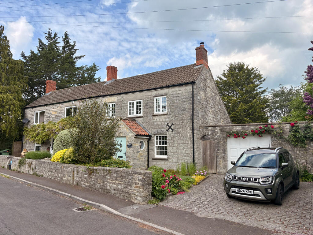 Main image of property: Portway, Street