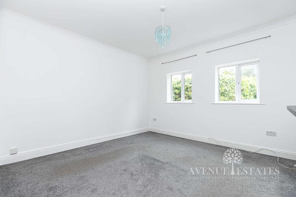 Rosebery Road, Bournemouth, Dorset, BH5 - View 6