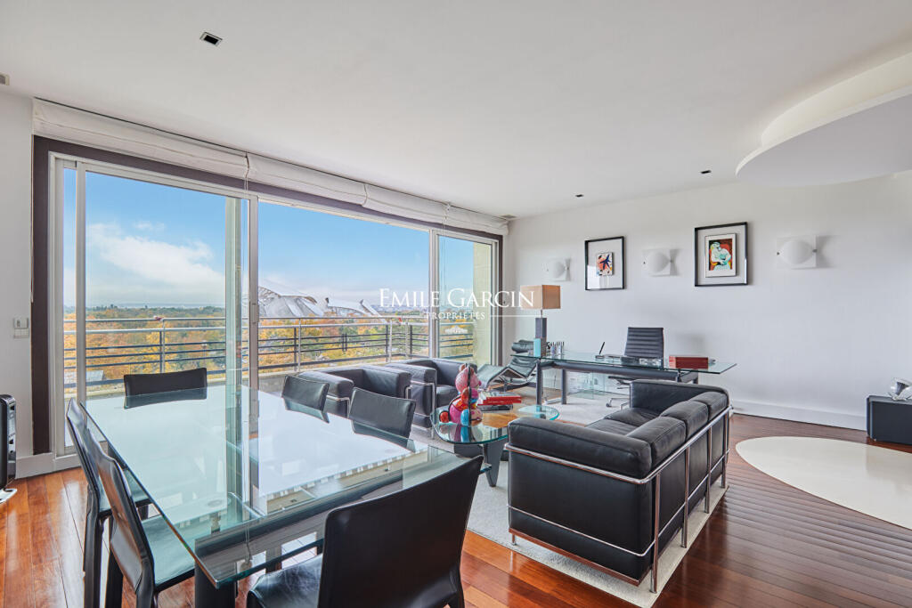 Main image of property: Paris-Isle of France, Hauts-de-Seine, Neuilly-sur-Seine